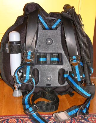 Montiertes Wing mit Plaste-R�ckenschale