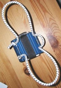 Gummikordel statt Armband f�r den Computer