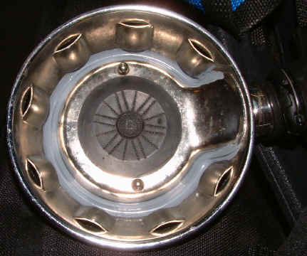 Nemrod-Oberschale mit Lackeintrag