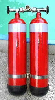 Rote Socken mit originalen MEDI-Ventilen und -Br�cke