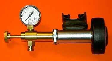 Einstellwerkzeug f�r das Ventil der 2. Stufe (gibt's ebenfalls bei EBAY)