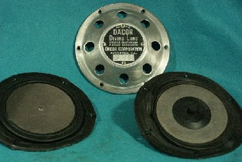 Membranen des Diving Lung R4, dem Nachfolger des Dial-a-Breath